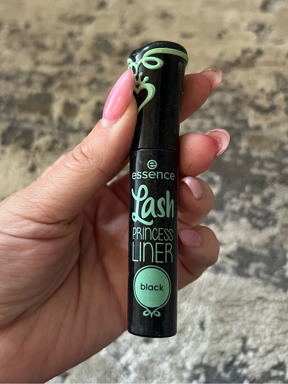 Essence Lash Princess Liner Black